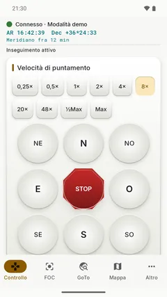 Schermata Controllo, tema chiaro: velocità di puntamento, pad direzionale e pulsante STOP
